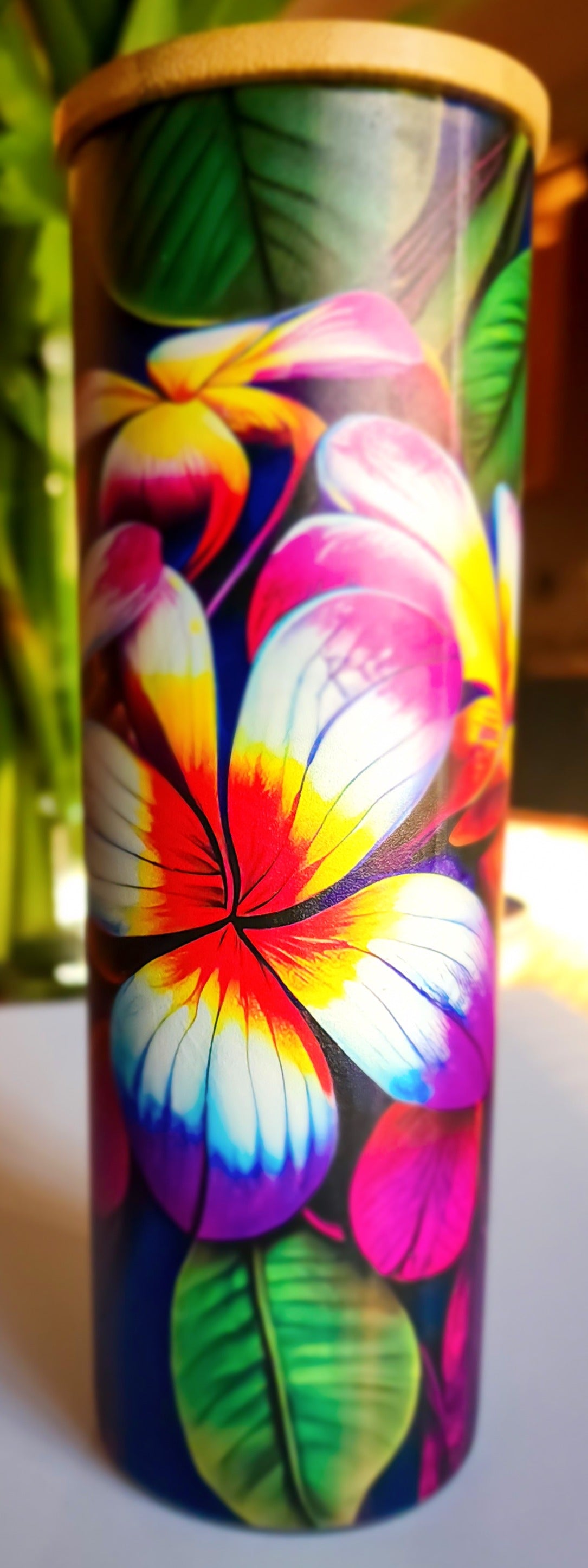 Frosted Glass Tumbler 20 oz. Hawaiian Designed Plumeria image 1