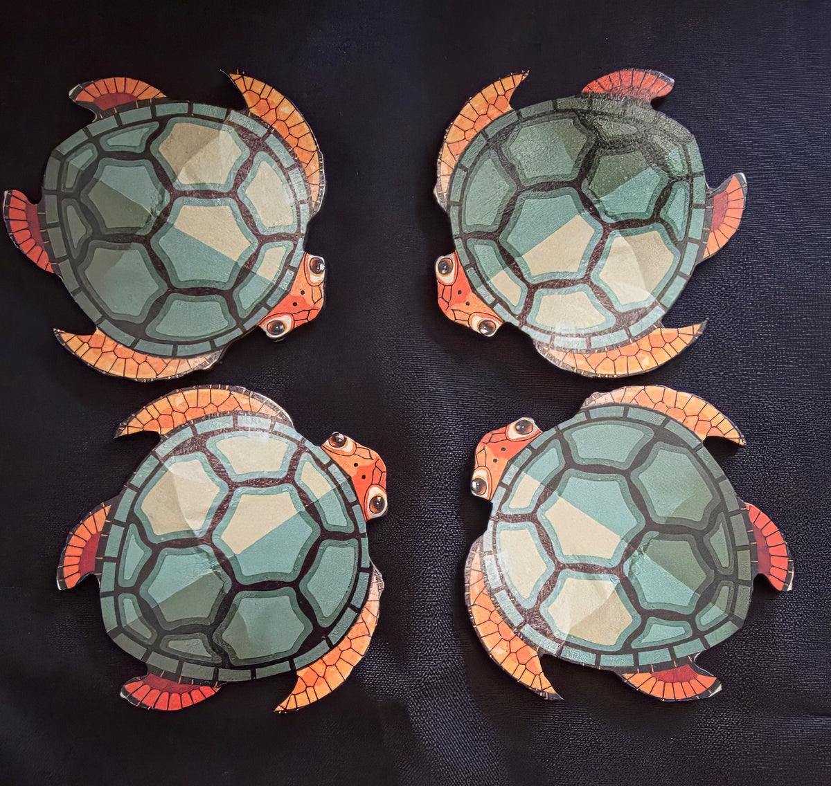 Handcrafted Wooden Turtle Coaster Set – Tropical Sea Turtle Drink Coasters (Set)